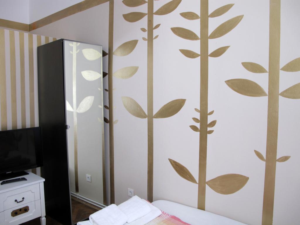 Centar Guesthouse Zagreb Chambre photo