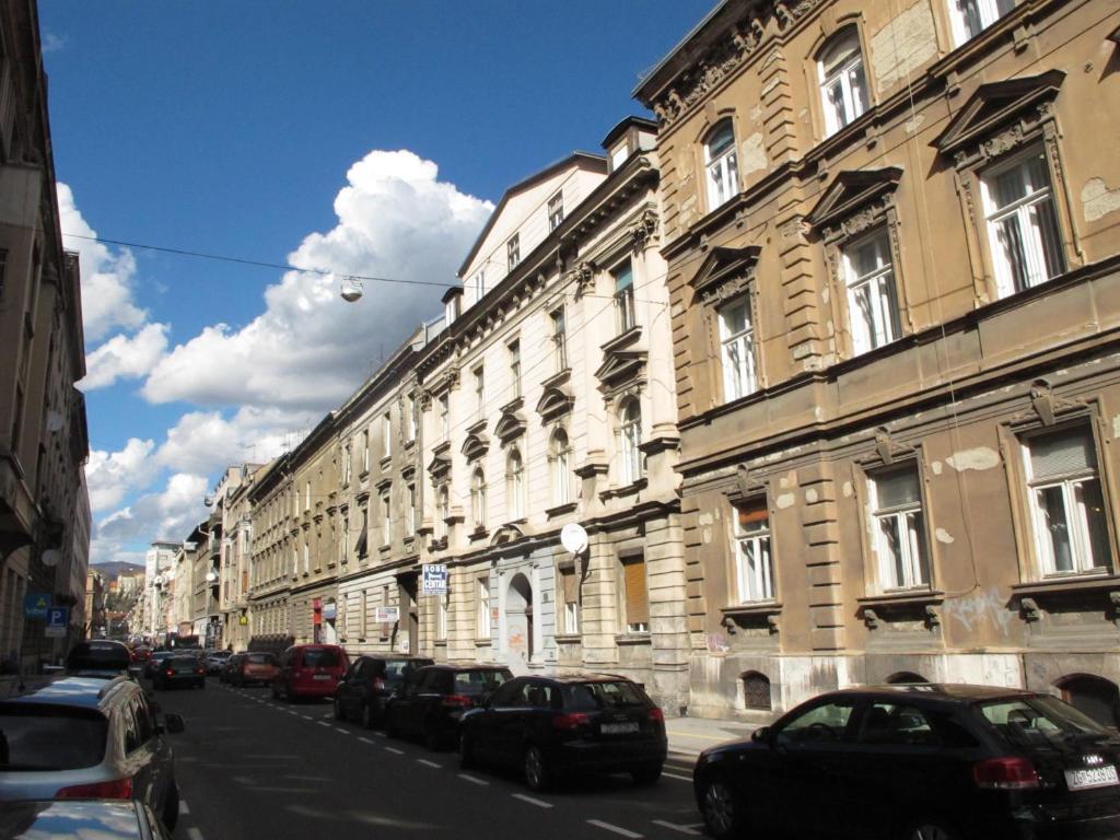 Centar Guesthouse Zagreb Extérieur photo